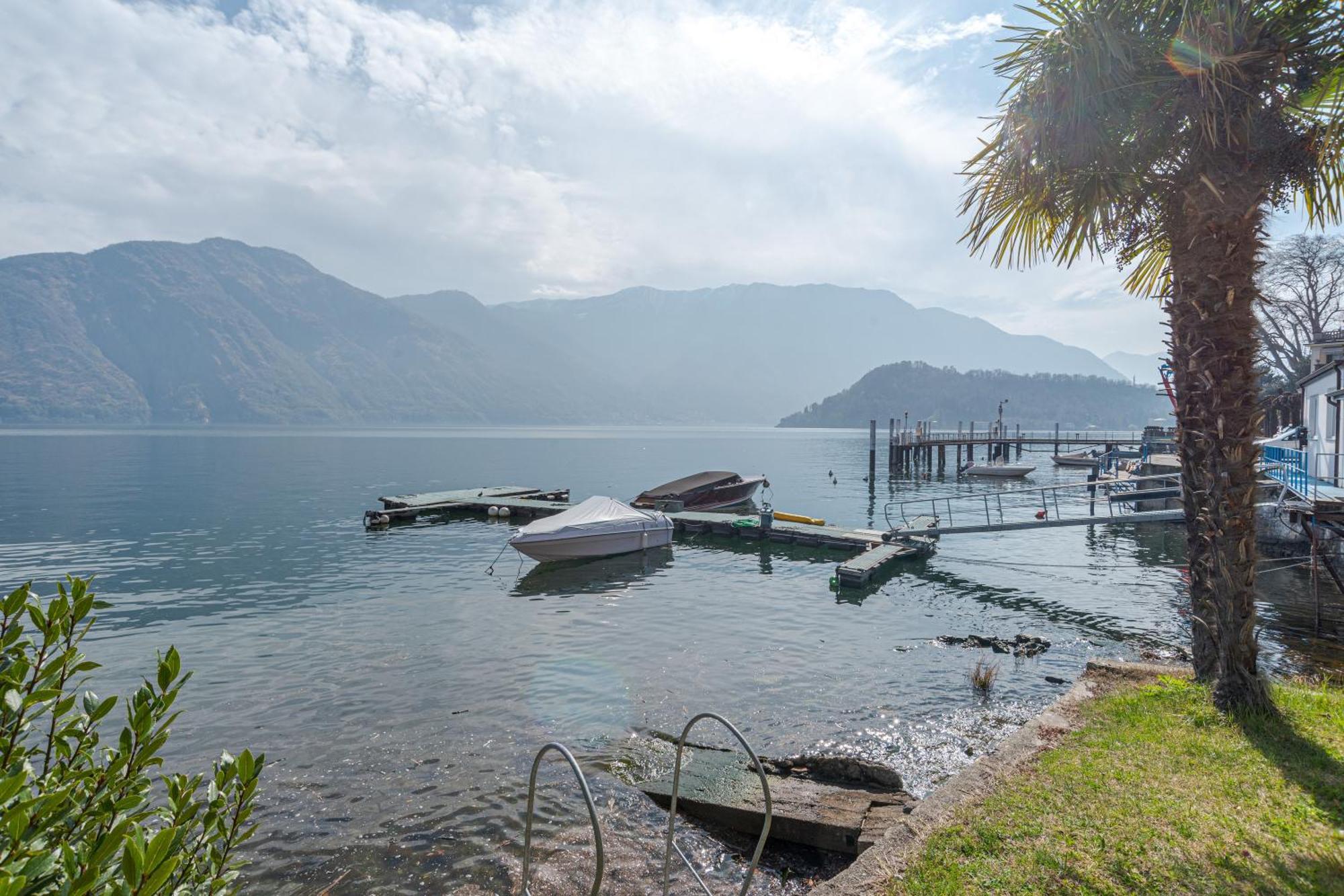 Casetta Al Lago Mezzegra Exterior foto